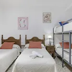 Casa Grande En El Centro De Conil Apartamento
