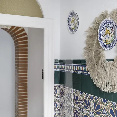 Casa Grande En El Centro De Conil Apartamento
