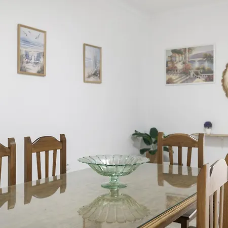 Casa Grande En El Centro De Conil コニル・デ・ラ・フロンテラ